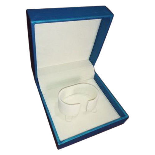RECTANGULAR BANGLE BOX